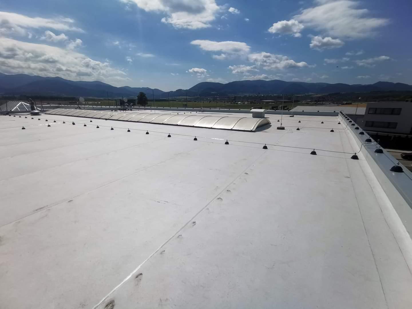 TAKENAKA – SMC – Teplička nad Váhom – rekonštrukcia strešnej hydroizolácie
